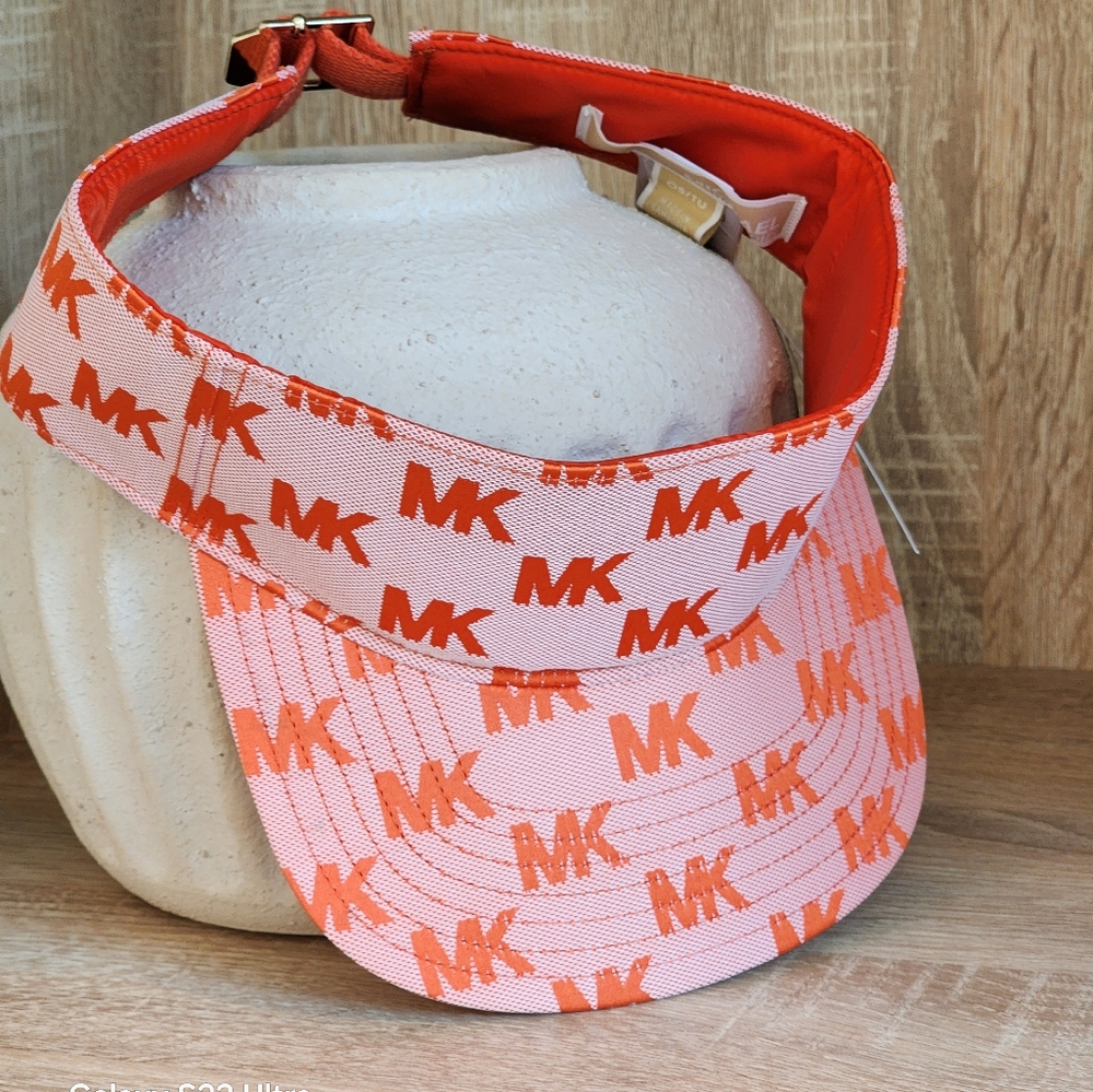 Michael Kors Women's Red Clay Logo Jacquard Visor - Picture 5 of 6